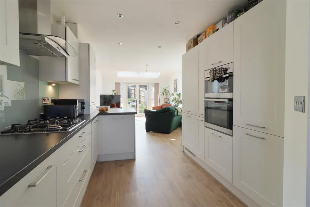 Curbar Rise, Clay Cross, S45, photo 5