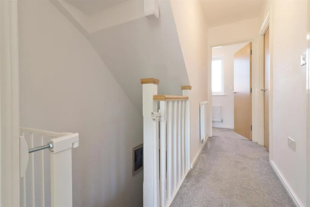 Curbar Rise, Clay Cross, S45, photo 12