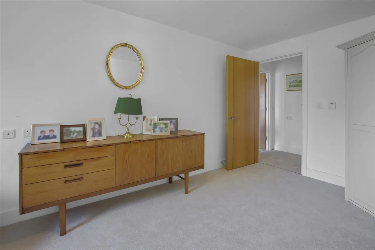Shotfield, Wallington, SM6, photo 17