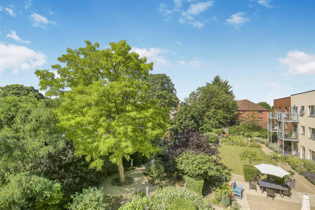 Shotfield, Wallington, SM6, photo 12