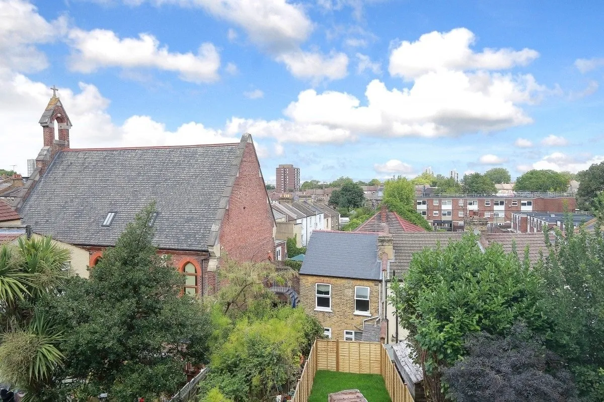 Ennis Road, SE18, photo 9
