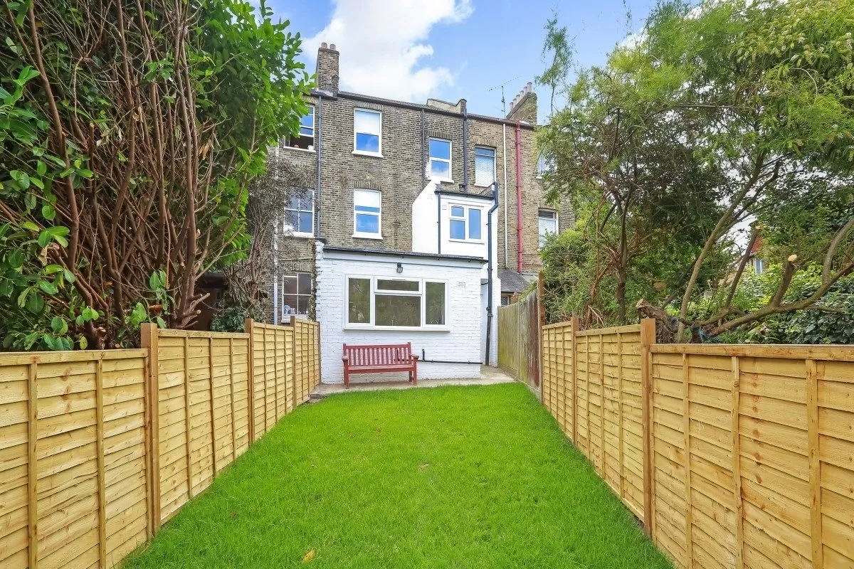 Ennis Road, SE18, photo 3