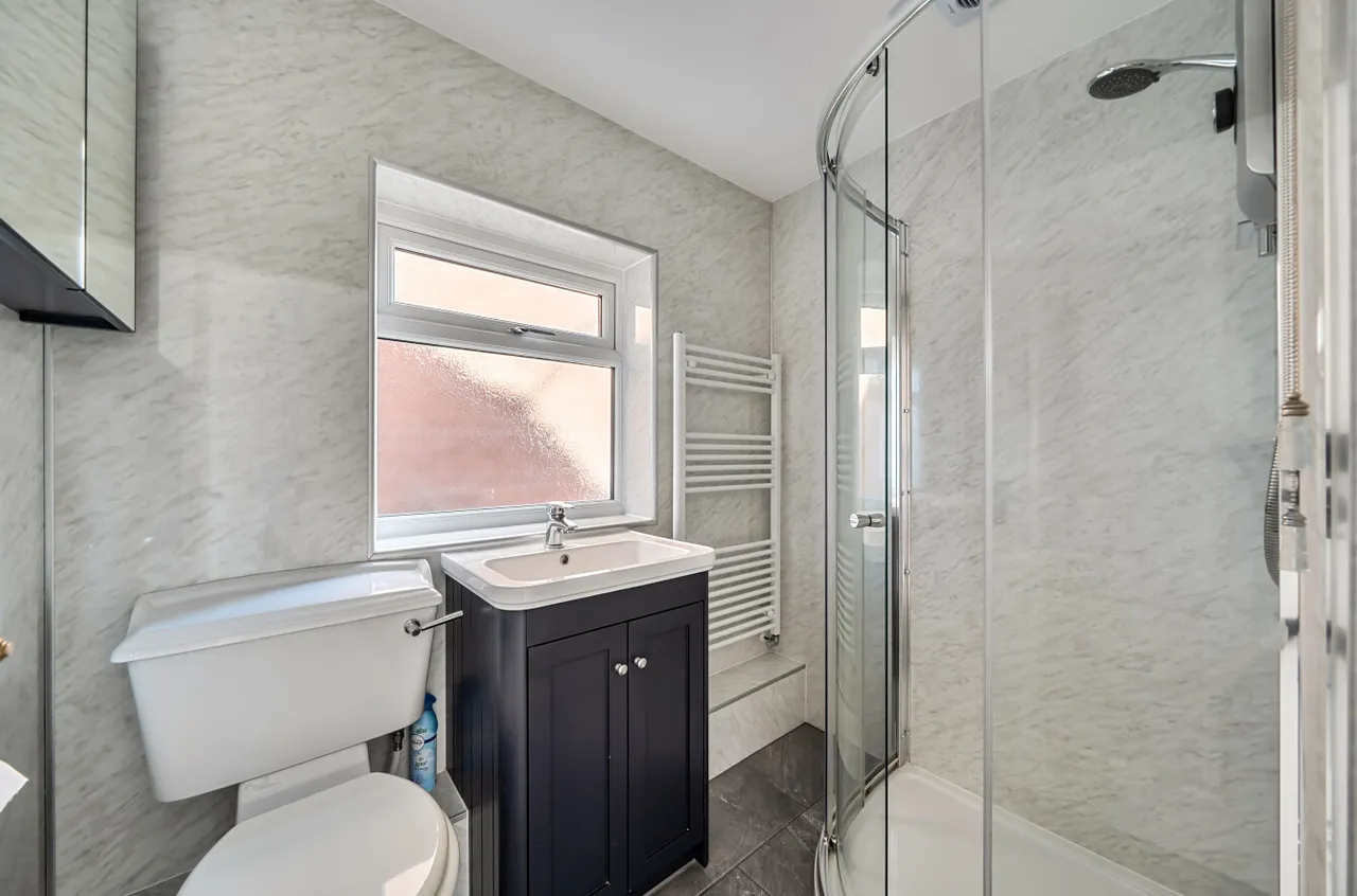 Glandwr, Newtown, photo 18