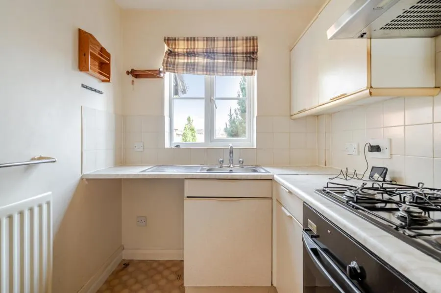 Rosedale Avenue, Banbury, OX16, photo 2