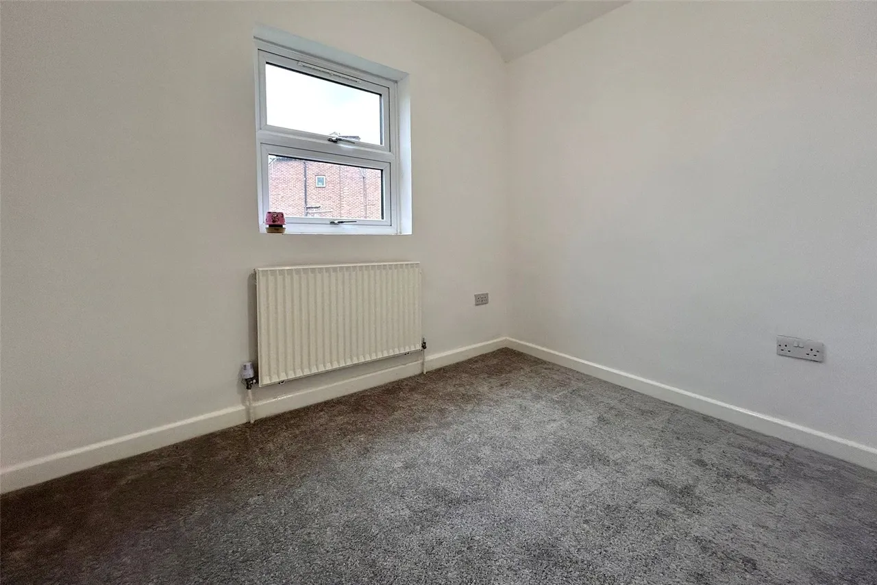 Sandford Road, Aldershot, Hampshire, GU11 3AE, photo 12