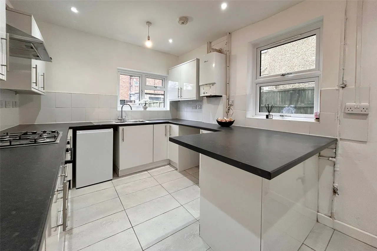 Sandford Road, Aldershot, Hampshire, GU11 3AE, photo 6