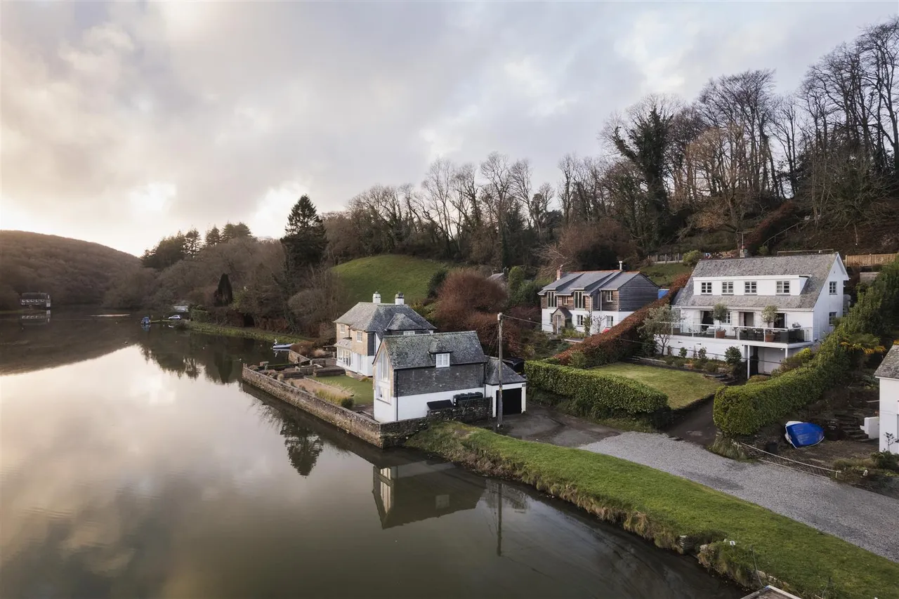 Lerryn, photo 18