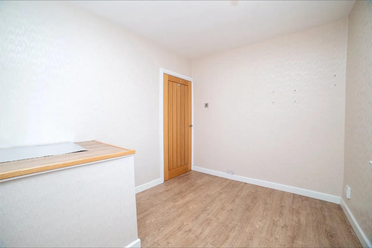 Mansfield Road, Sutton-in-Ashfield, Nottinghamshire, NG17, photo 15
