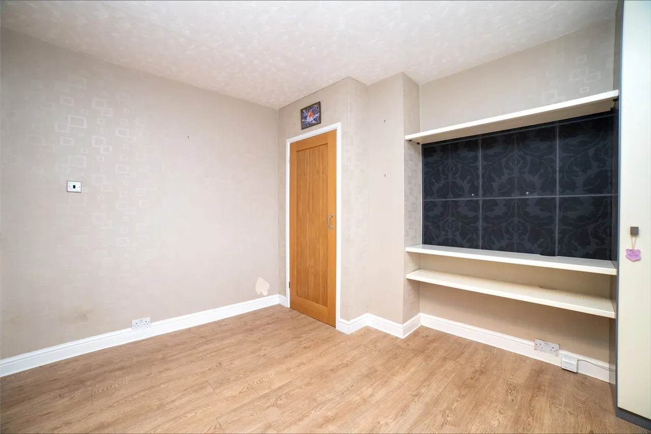 Mansfield Road, Sutton-in-Ashfield, Nottinghamshire, NG17, photo 10