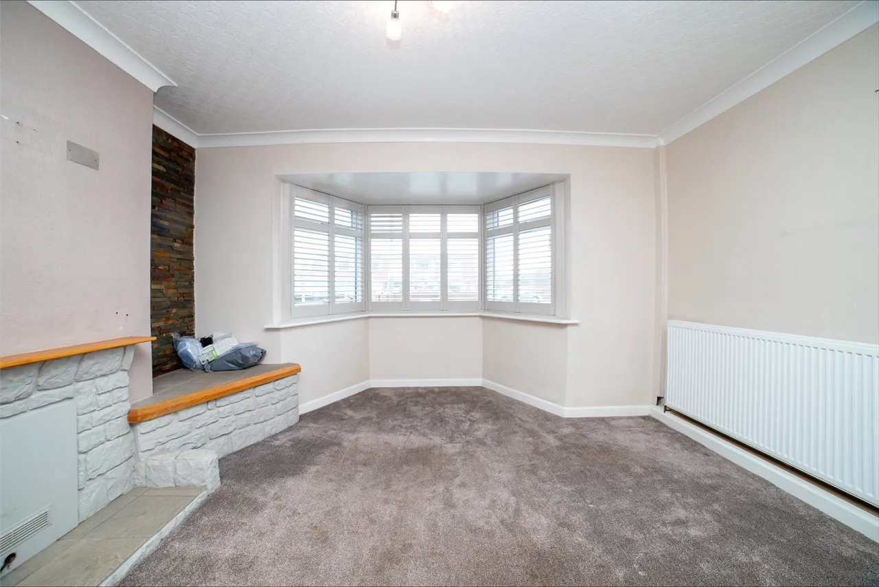 Mansfield Road, Sutton-in-Ashfield, Nottinghamshire, NG17, photo 3