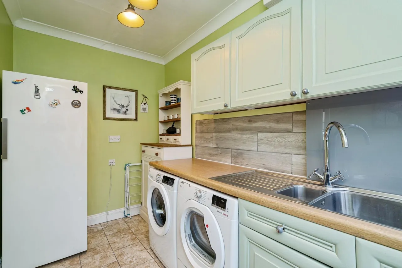 Locks Road, Westhall, IP19, photo 10
