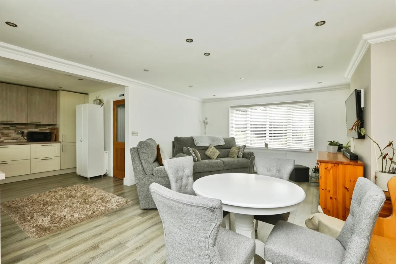 Blyth Road, Oldcotes, S81, photo 4