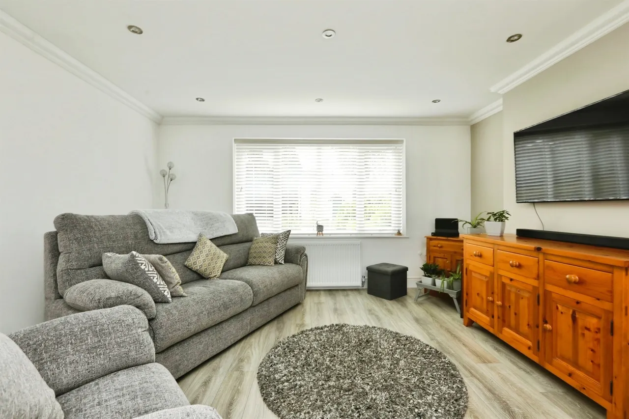Blyth Road, Oldcotes, S81, photo 5