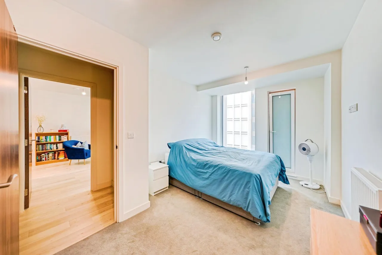 Jupp Road West, London, E15, photo 12