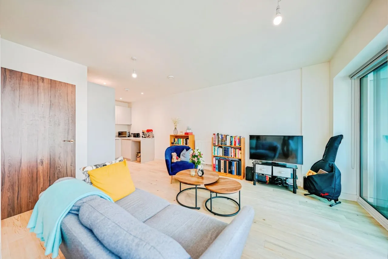 Jupp Road West, London, E15, photo 10