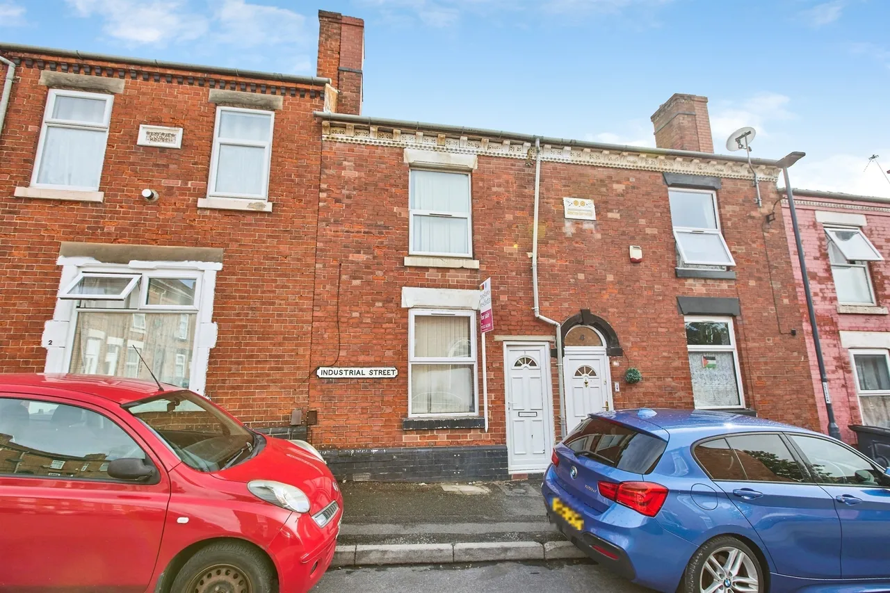 2 bed house for sale — Industrial Street, Derby