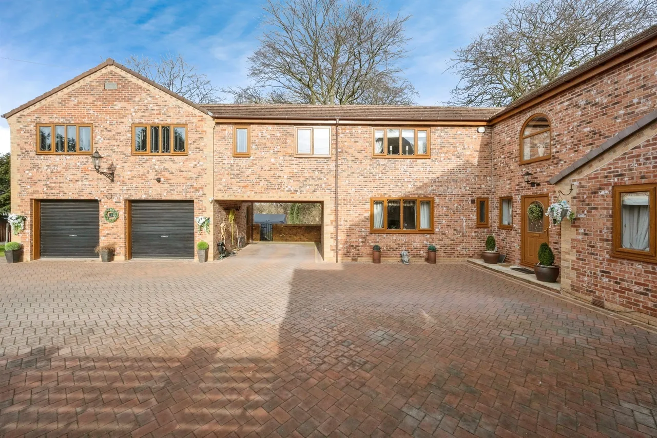 The Orchard, Thurnscoe, S63, photo 21