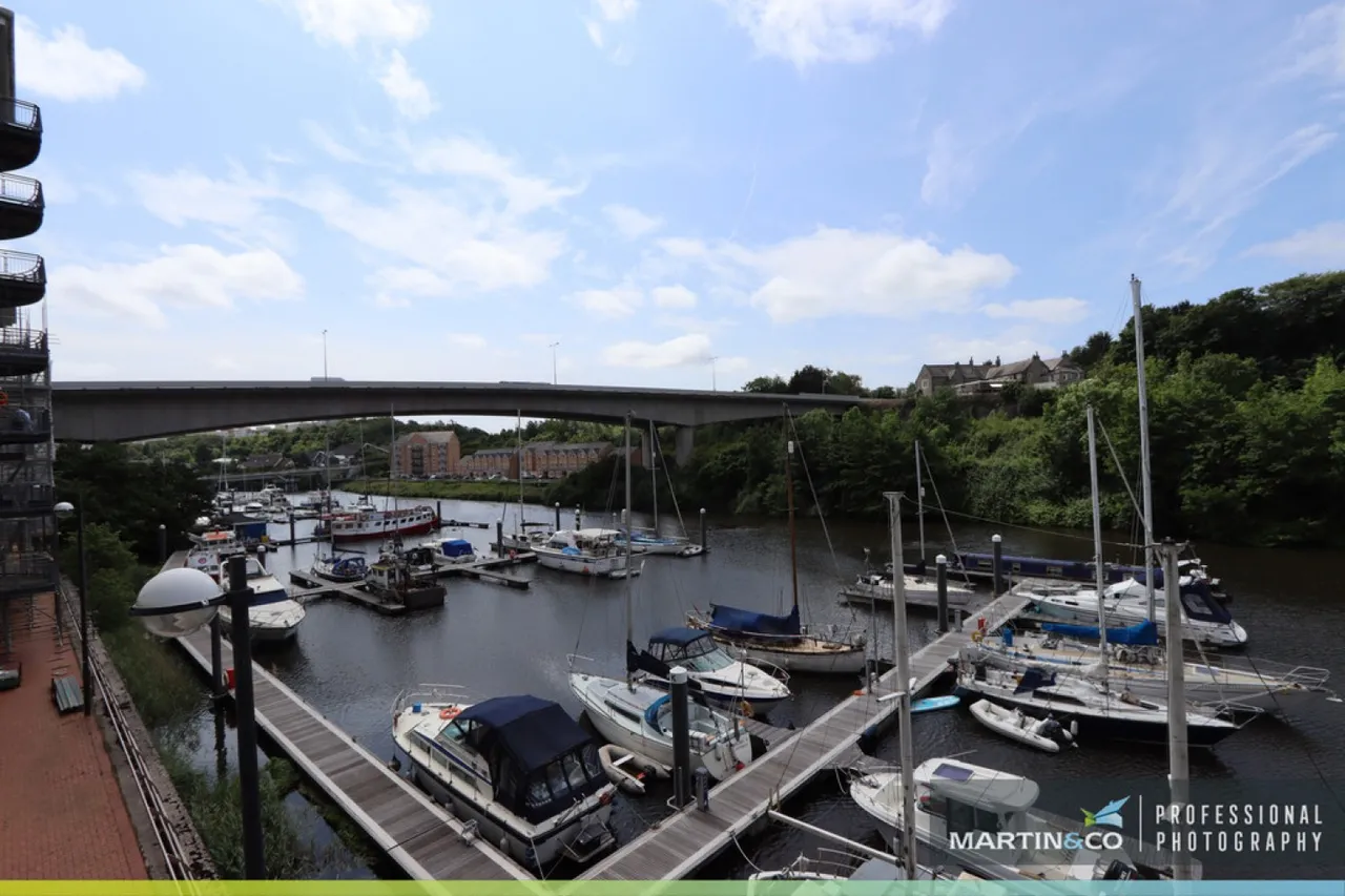 Cambria, Victoria Wharf, CF11, photo 5