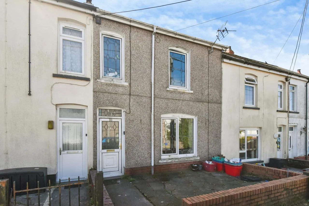 2 bed house for sale, Heol Eglwys, Coelbren, SA10