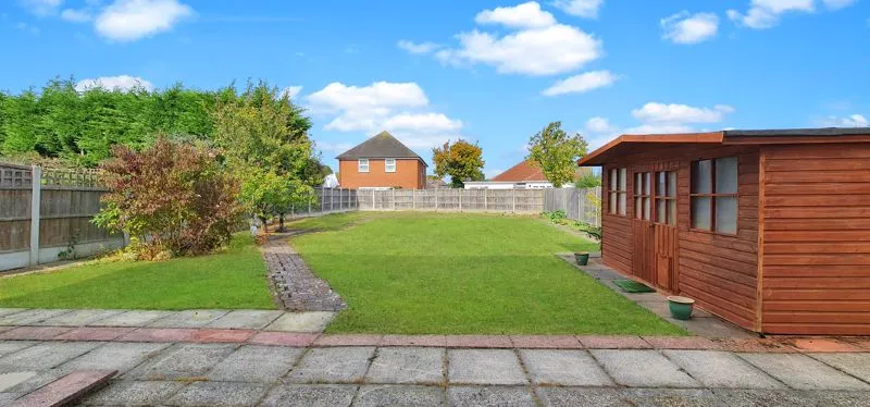 Roseberry Avenue, Langdon Hills, Basildon, Essex, SS16 6BJ, photo 28