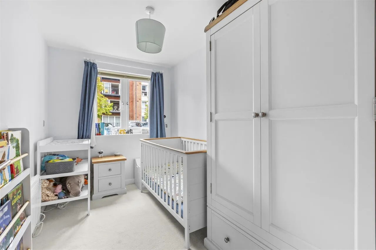Tadros Court, High Wycombe, HP13, photo 8