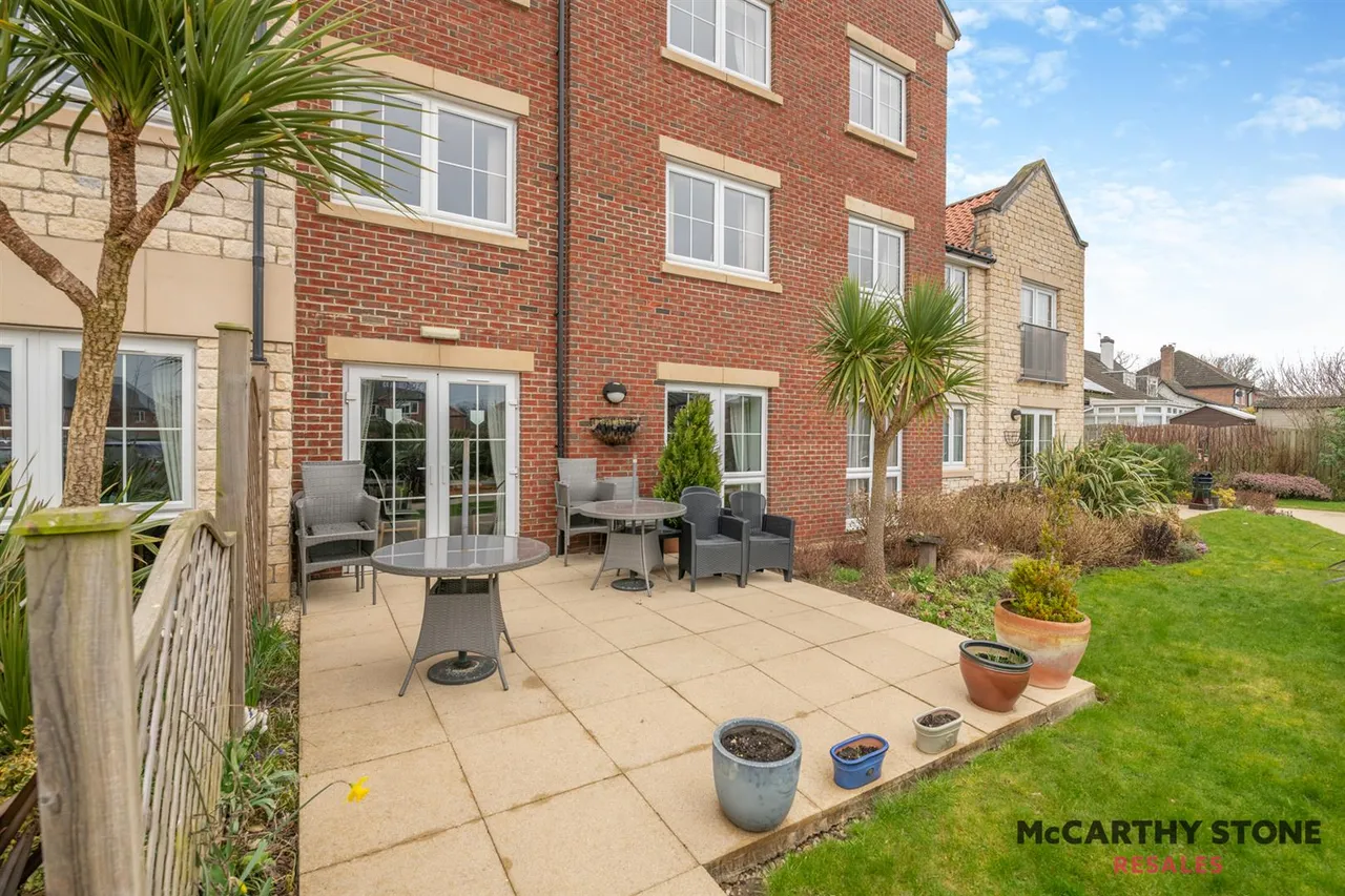 Eastgate, Pickering, YO18, photo 11