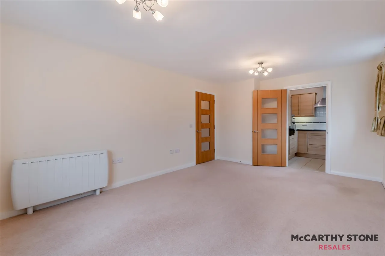 Eastgate, Pickering, YO18, photo 3