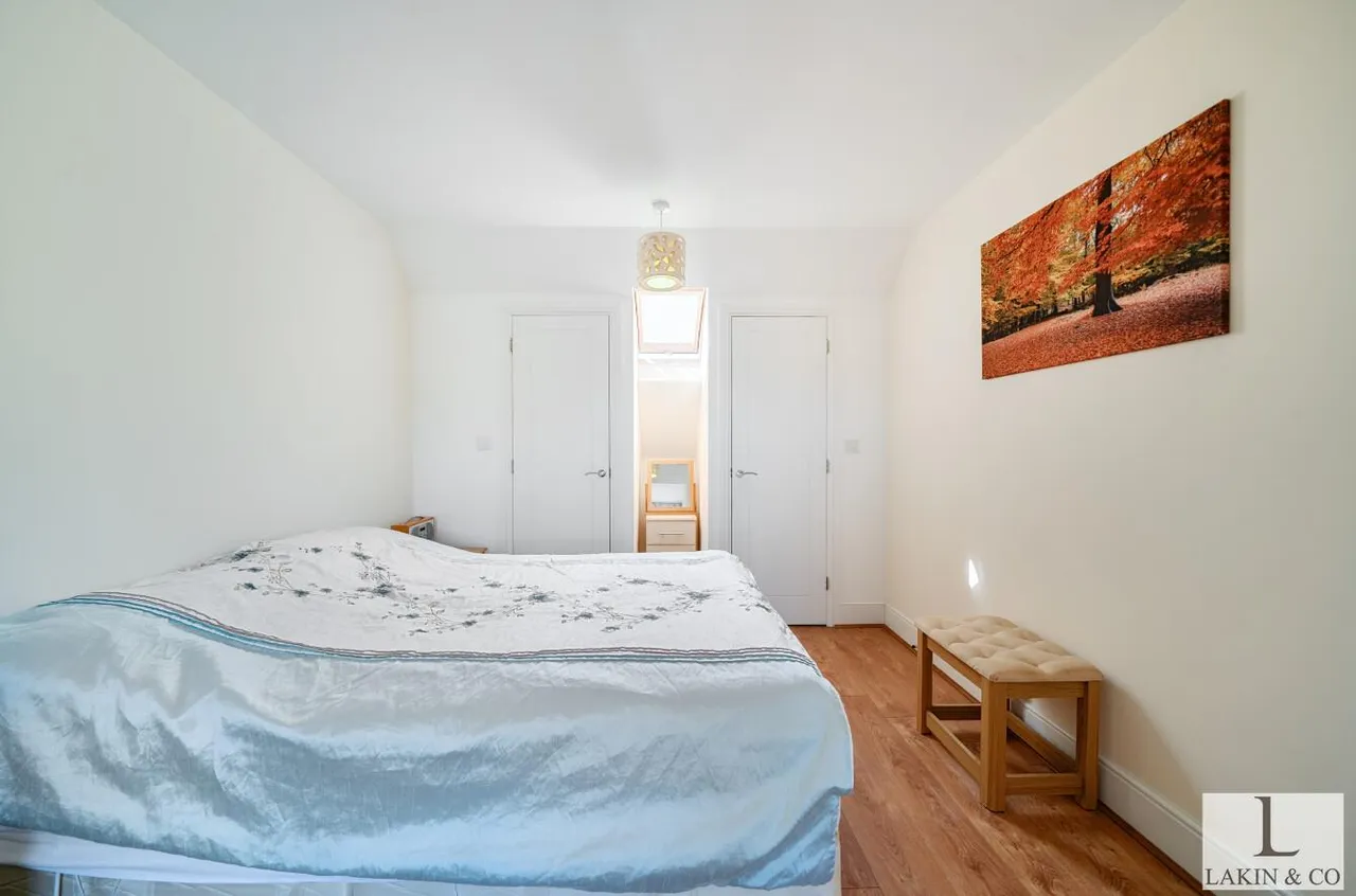 Churchill Road, Uxbridge, UB10 0FN, photo 13
