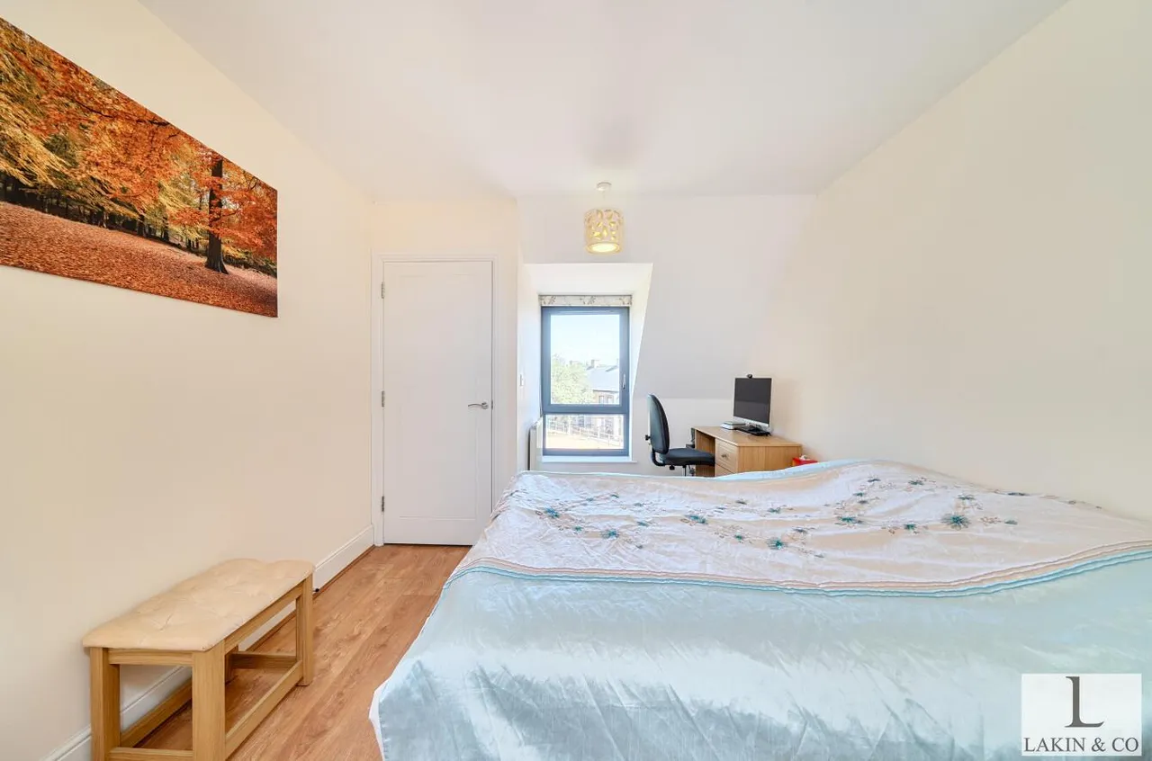 Churchill Road, Uxbridge, UB10 0FN, photo 12