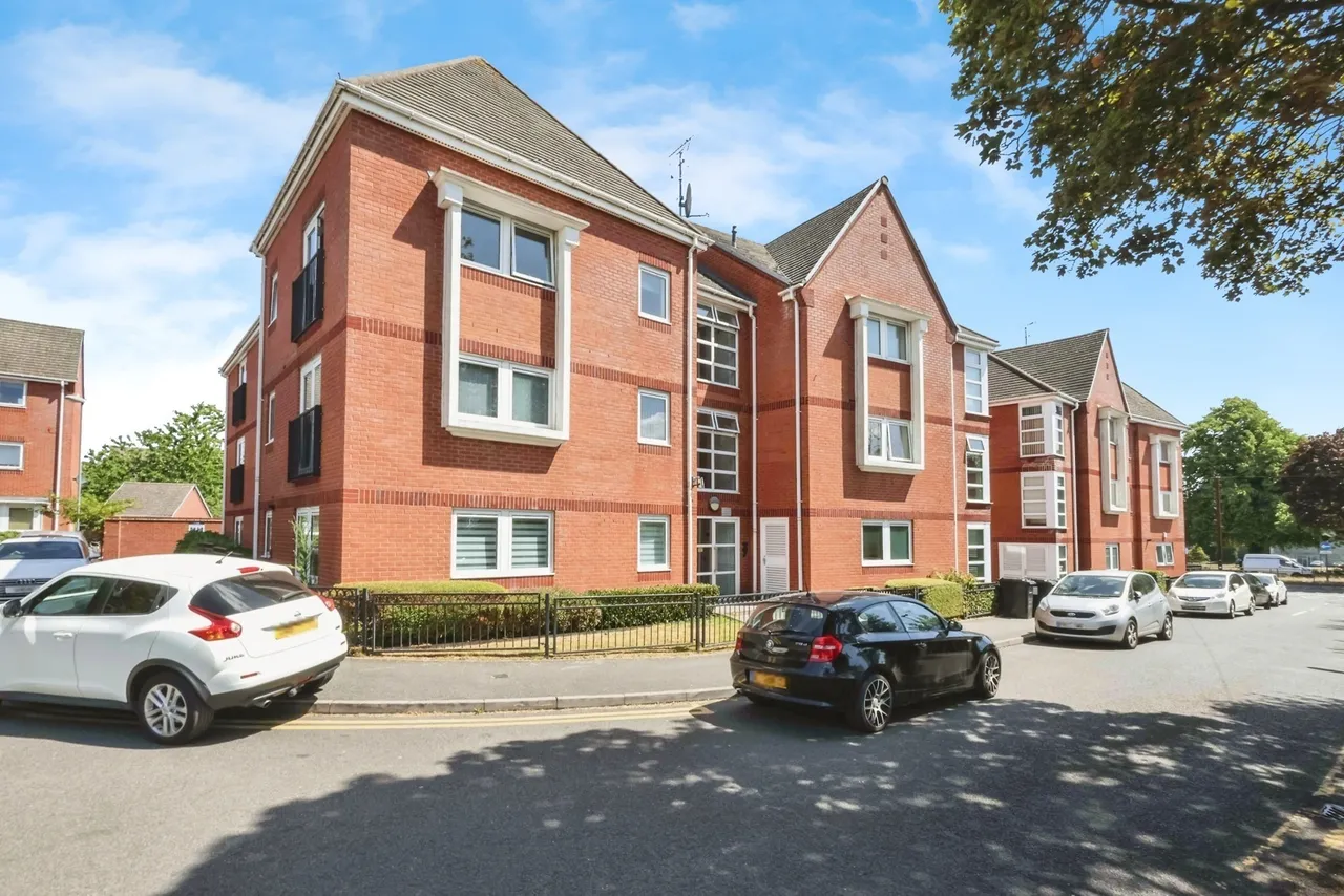 School Close, Northfield, B31, photo 14