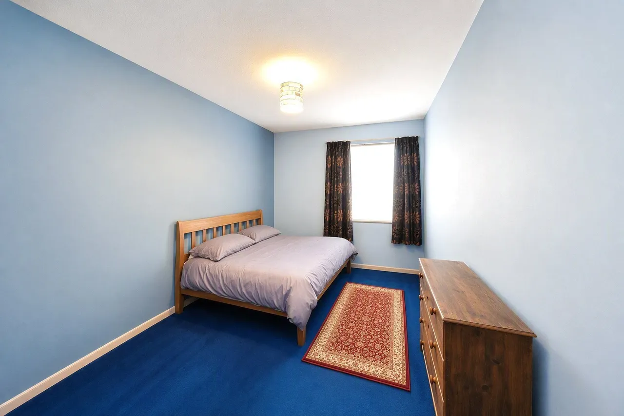 Hovenden Gardens, Nottingham, NG7, photo 5