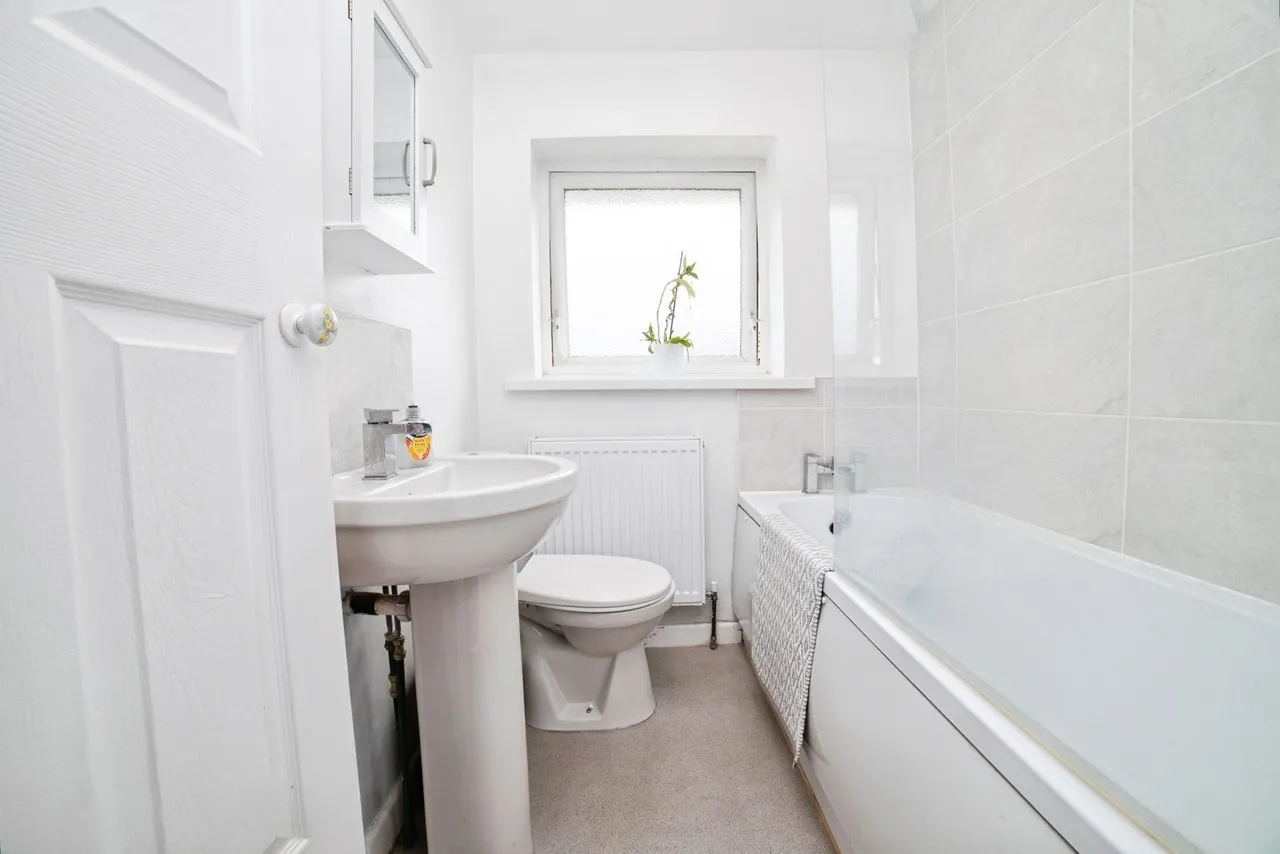Abington Avenue, SUTTON-IN-ASHFIELD, Nottinghamshire, NG17, photo 12