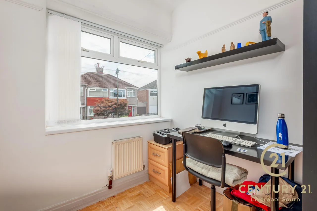 North Linkside Road, Woolton, L25, photo 15