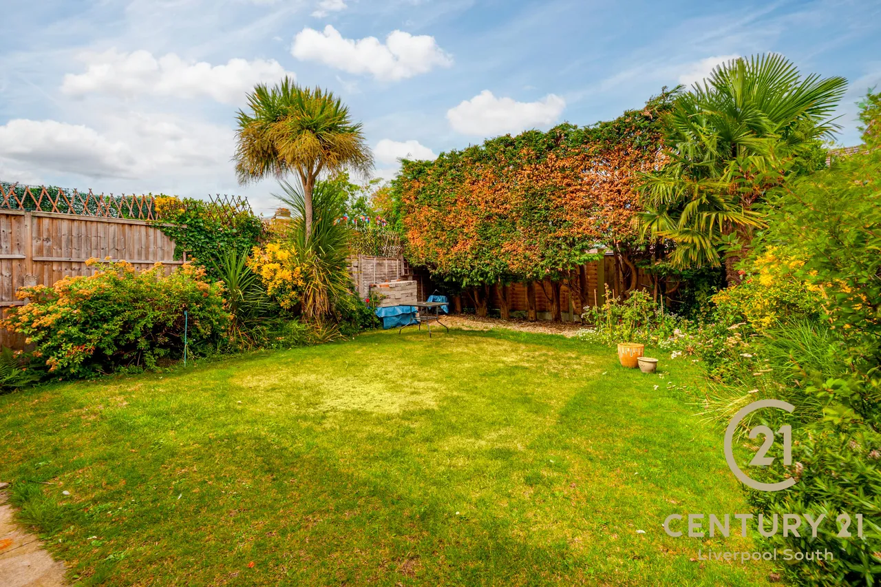 North Linkside Road, Woolton, L25, photo 6