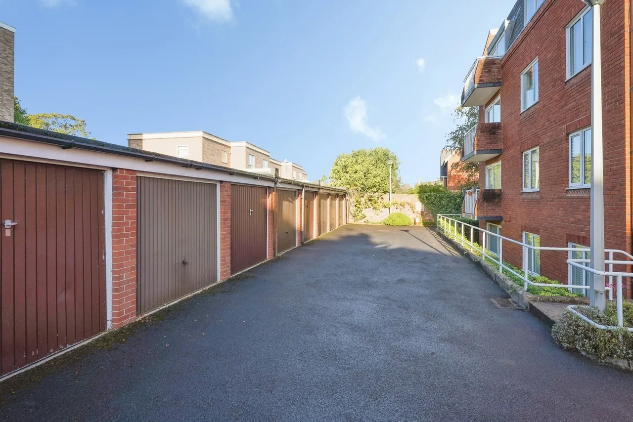 St. Georges Road, Cheltenham, GL50, photo 12