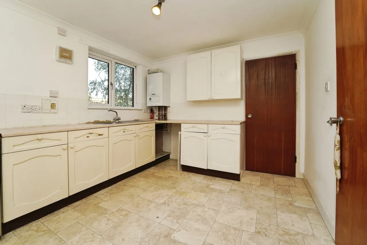 St. Georges Road, Cheltenham, GL50, photo 3