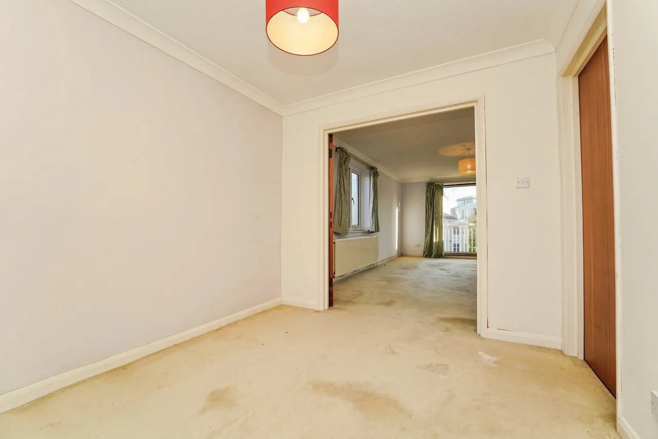 St. Georges Road, Cheltenham, GL50, photo 5