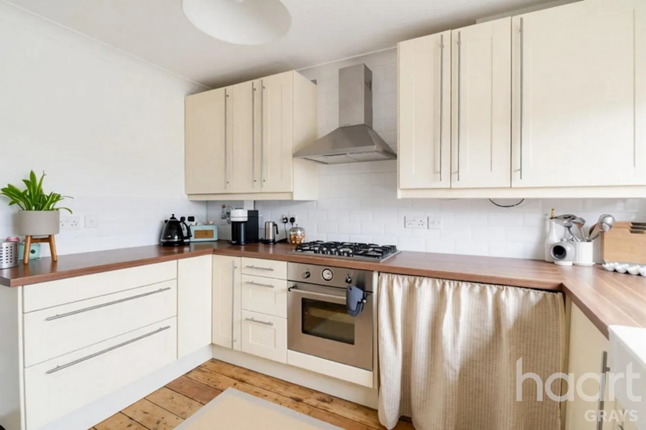 Bridge Road, Grays, RM17, photo 6