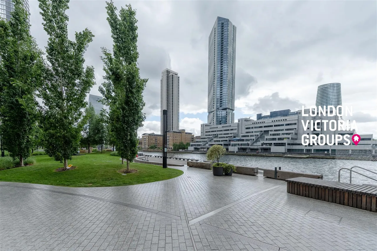 Park Drive, London, photo 21