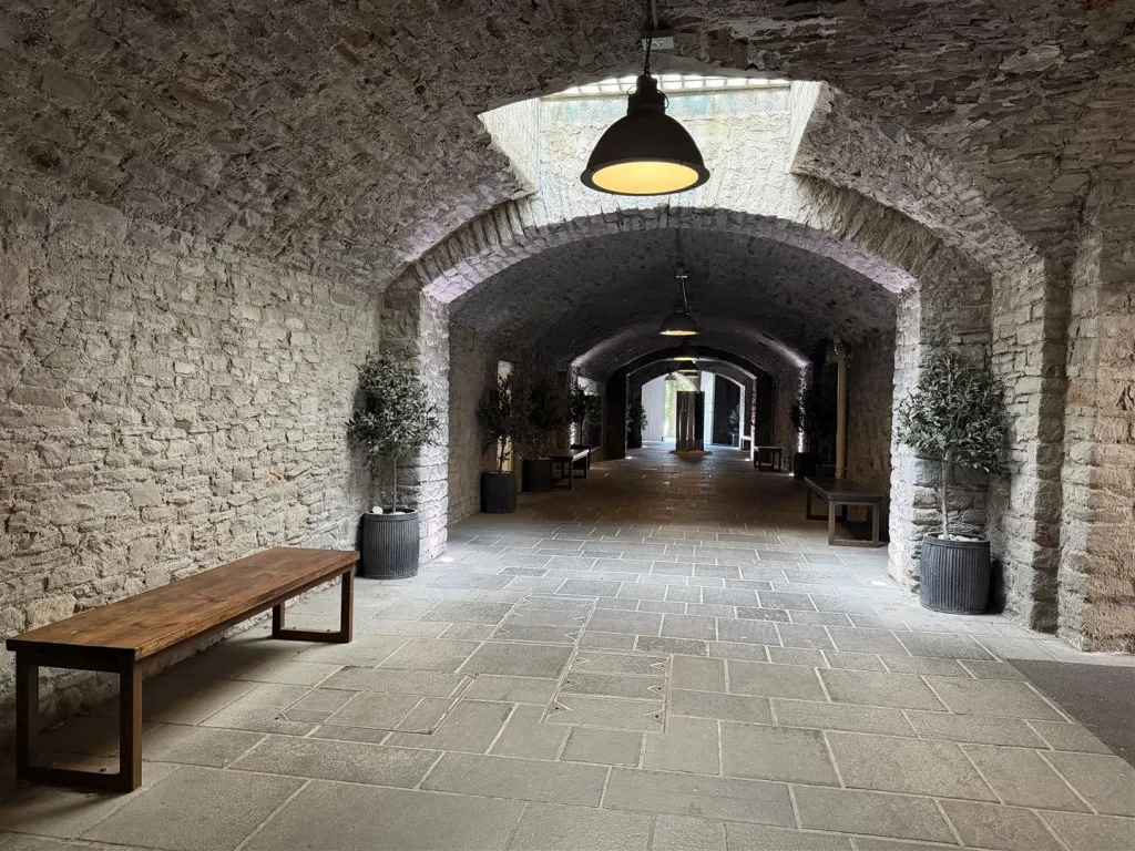 Guinea Street, Bristol, BS1, photo 11