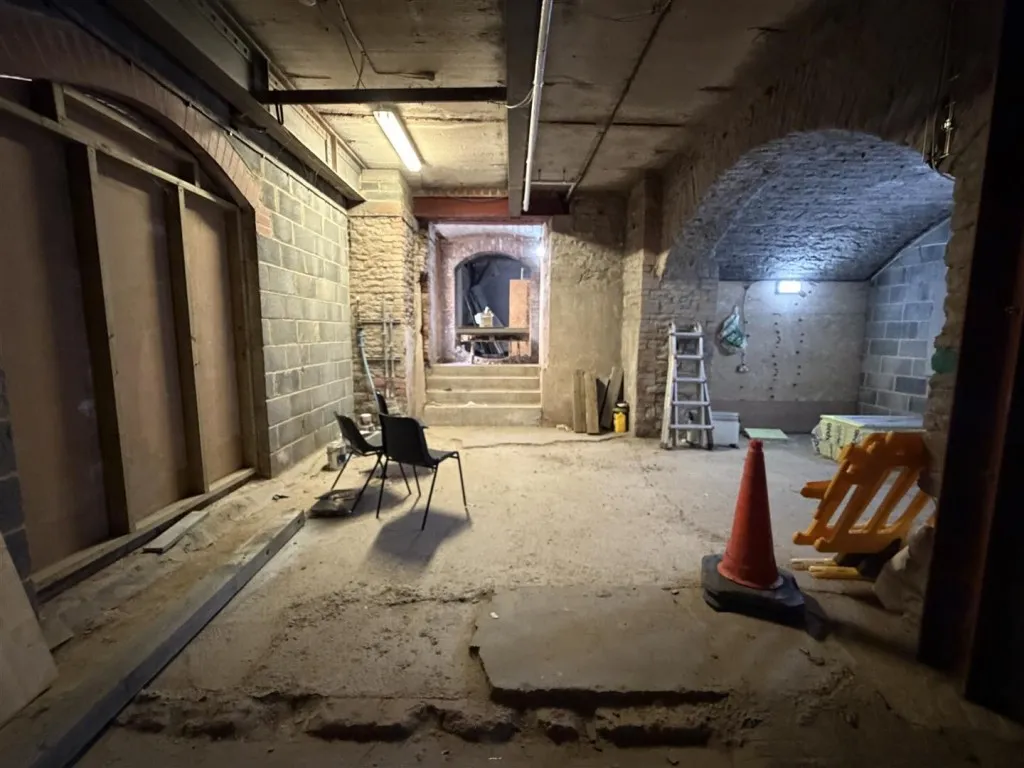 Guinea Street, Bristol, BS1, photo 6
