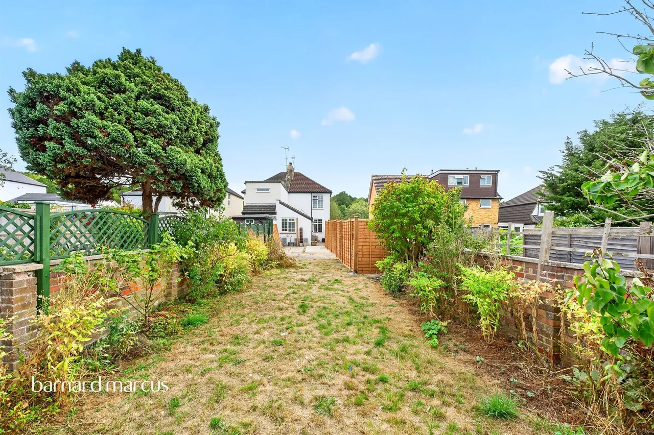 Woodlands Road, Epsom, KT18, photo 12