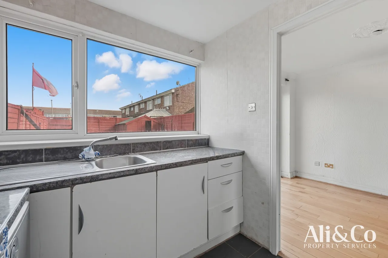 Deben, Tilbury, Essex, RM18 8RG, photo 11