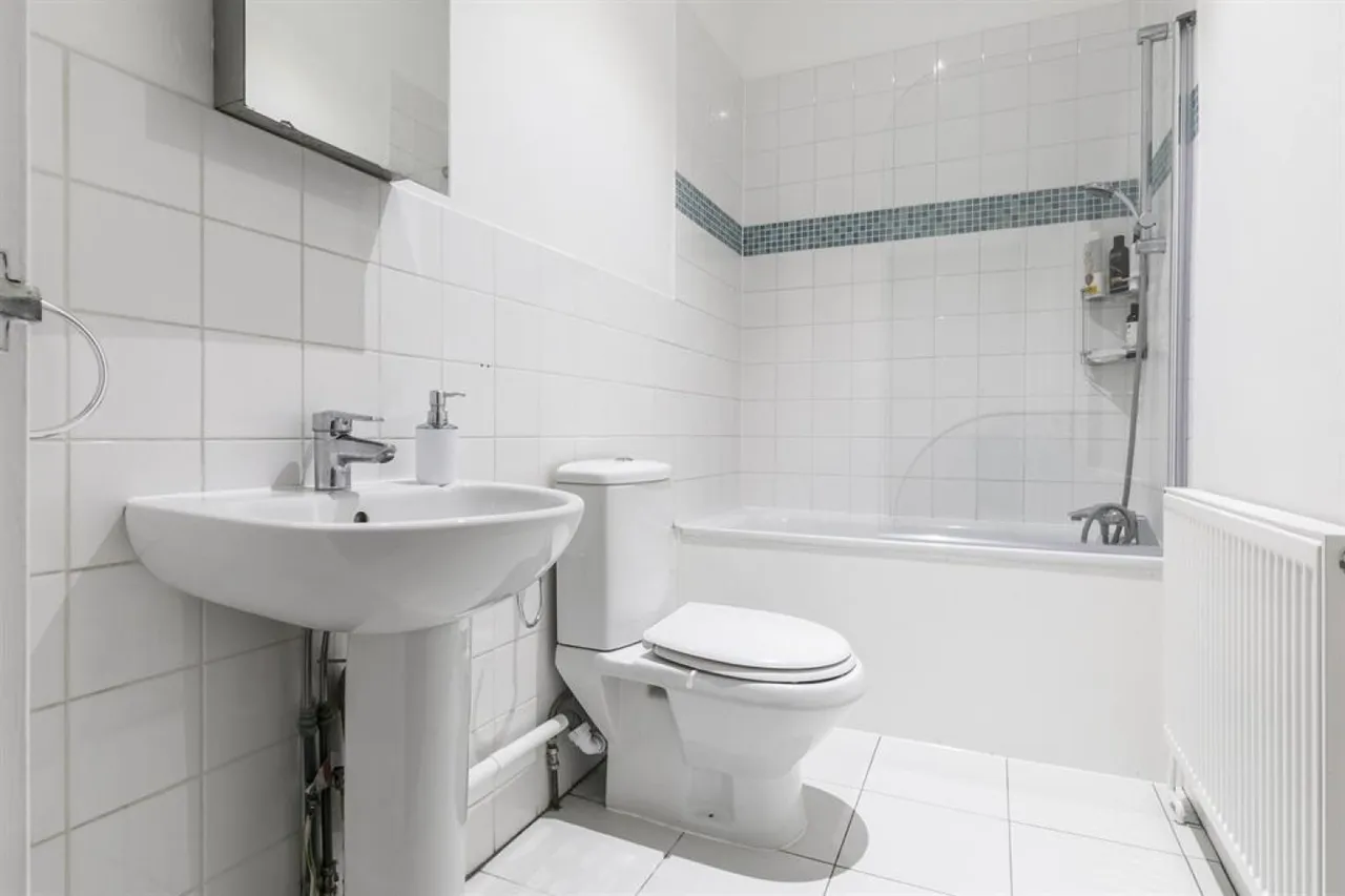 Alkham Road, London, N16, photo 9
