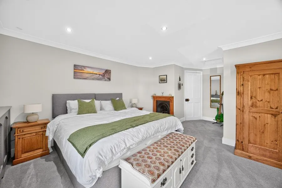 Main Road, Newbridge, PO41, photo 10