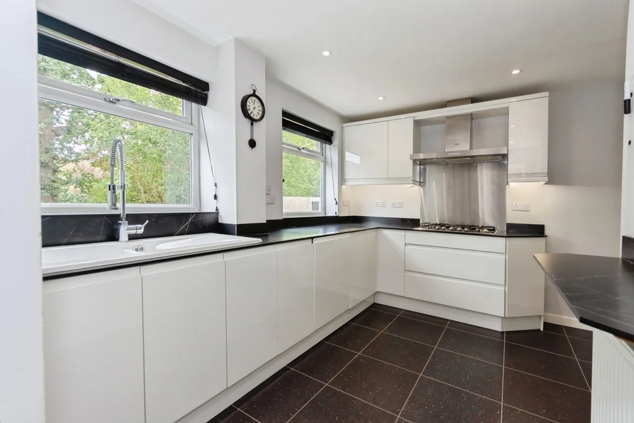 Barrington Road, SOLIHULL, West Midlands, B92, photo 2