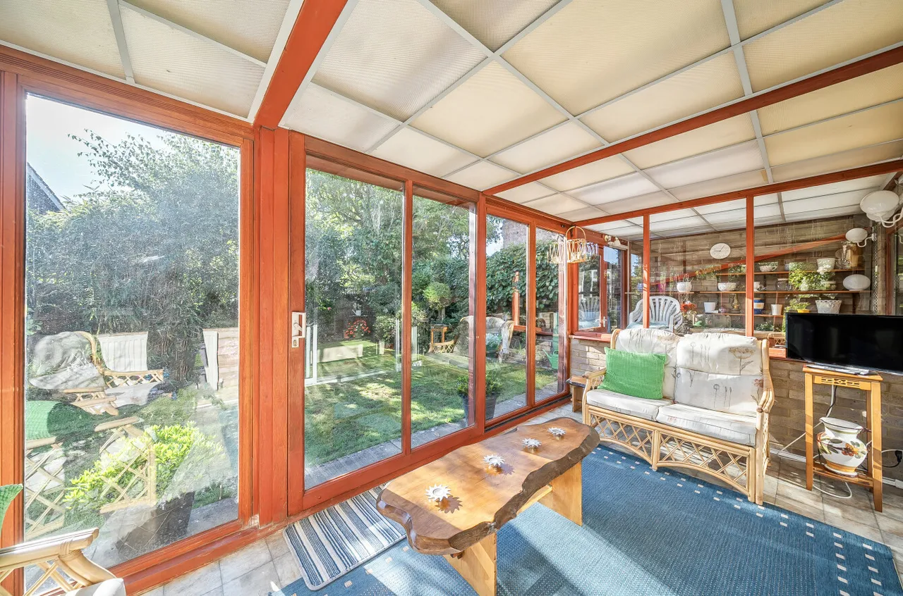 Lowther Close, Wokingham, Berkshire, RG41 1JE, photo 11