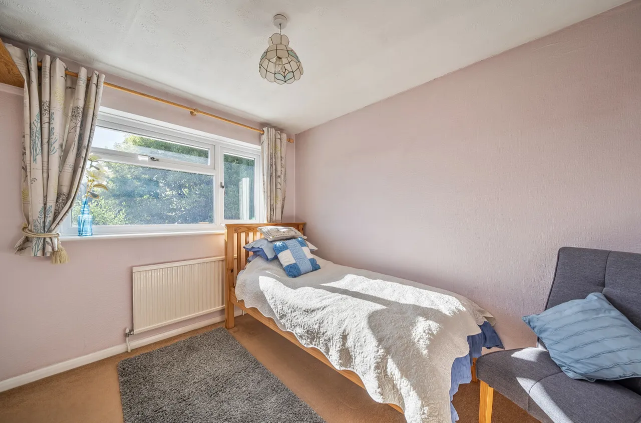 Lowther Close, Wokingham, Berkshire, RG41 1JE, photo 17