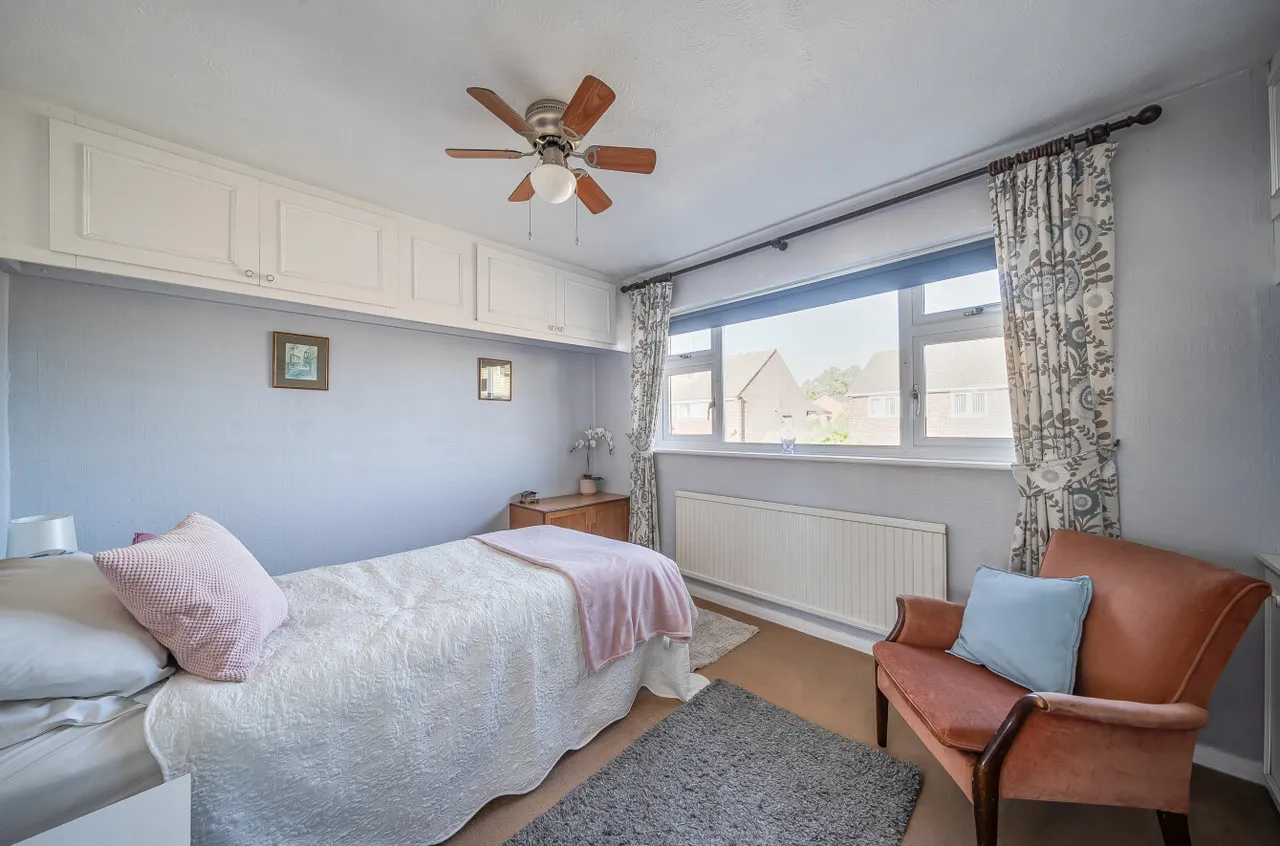 Lowther Close, Wokingham, Berkshire, RG41 1JE, photo 16