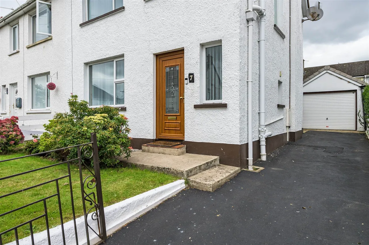 Warren Park Gardens, Lisburn, BT28, photo 3